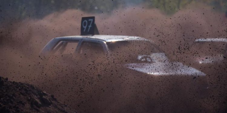 Warme autocross mac 