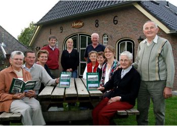 Toneelclub Beuseberg speelt 4 x "de Baron is in de bonen" buurtvereniging beuseberg beuseberg 