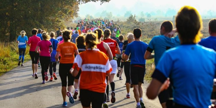 Diepe Hel Holterbergloop start voortaan op zondag tastoe sallandse heuvelrug 