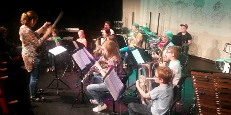 Voorspeelavond leerlingen HMV kulturhus hmv 