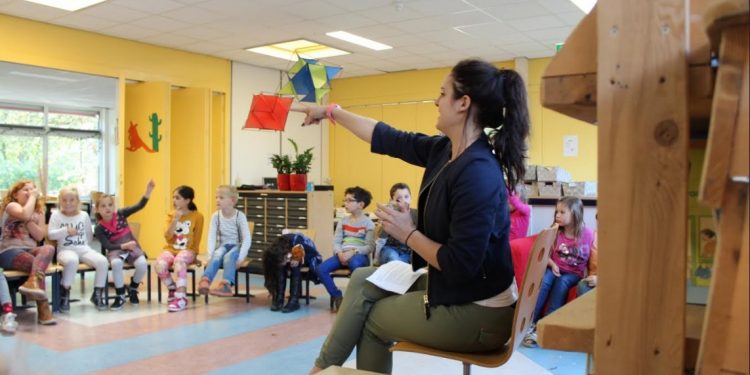 HoltensNieuws.nl Doe mee aan de voorleesactie voor basisschoolkinderen uit Rijssen-Holten over het thema Voedsel Doe mee aan de voorleesactie voor basisschoolkinderen uit Rijssen-Holten over het thema Voedsel