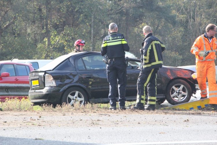 Eenzijdig ongeval op A1 tussen Holten en Bathmen brandweer 