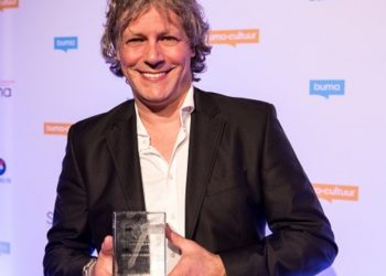 Inge Krebbers en Gerrie Oplaat exposeren in de Nagelhoutzaal kulturhus 