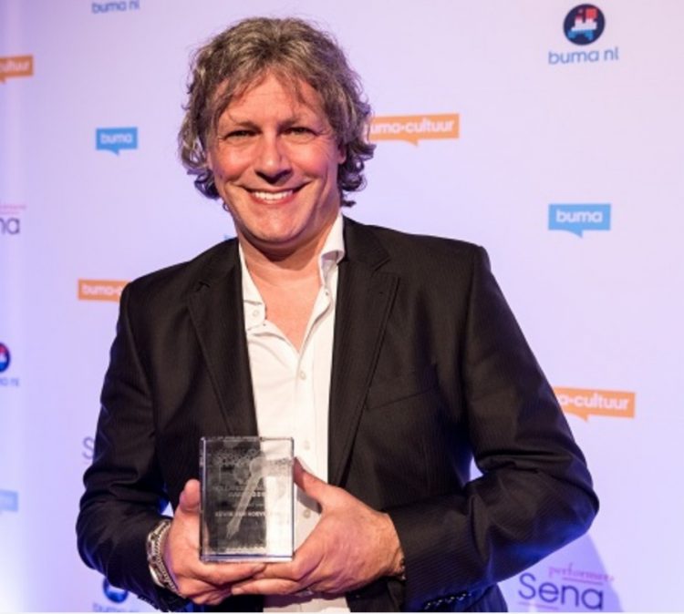 Edwin van Hoevelaak ontvangt de Hollandse Meesters Award 