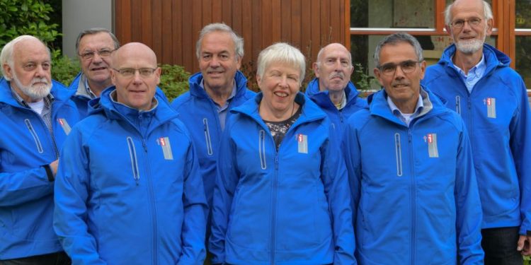 HoltensNieuws.nl Rondleiding Canadese Begraafplaats en het Informatiecentrum Rondleiding Canadese Begraafplaats en het Informatiecentrum canadese begraafplaats