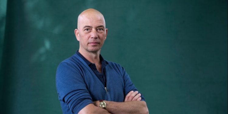 Lezing Tommy Wieringa in Kulturhus Holten kulturhus bibliotheek 