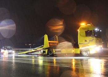 Verkeersongeval  Langstraat te Holten politie aanrijding 