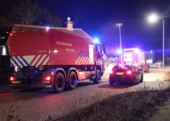 Asbest vrijgekomen bij schoorsteenbrand Vrijheidslaan brandweer 