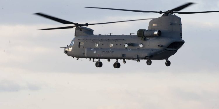 HoltensNieuws.nl Trainen helikopters Koninklijke Luchtmacht Trainen helikopters Koninklijke Luchtmacht