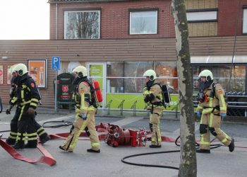 Brandweer Holten helpt bij grote brand in Rijssen brandweer 