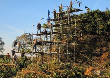 Gezamenlijke buurtschappen revue in Kulturhus kulturhus espelo dijkerhoek beuseberg 