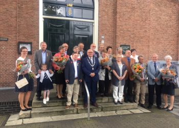 Koninklijke onderscheidingen bij afscheid raadsleden gemeente cda 