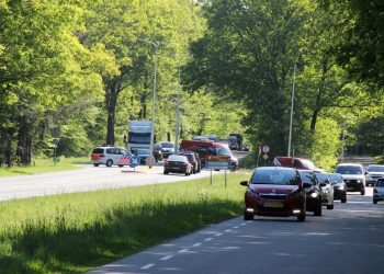 Kop-staartbotsing op de Rijssenweg-N350 