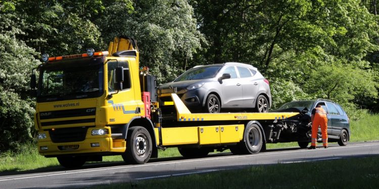 Kop-staartbotsing op de Rijssenweg-N350 