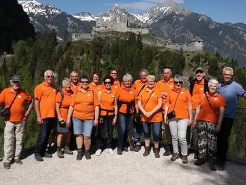 Hoolter Daânsers brengen Holtense folklore naar Oostenrijk 