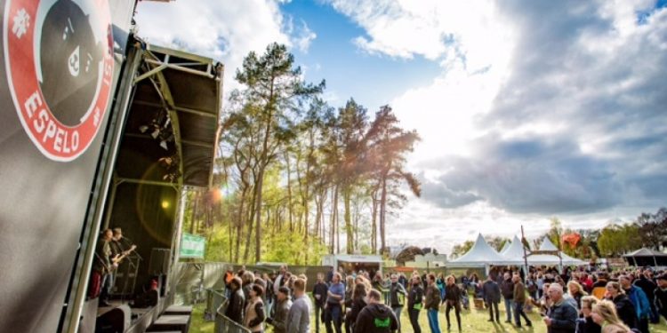 HoltensNieuws.nl De Beer is Los - Summer Edition De Beer is Los - Summer Edition sara de beer is los