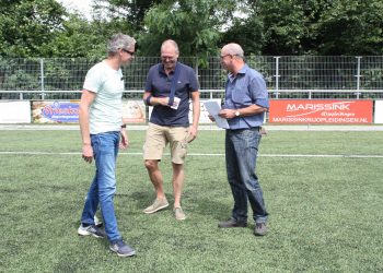 Oranjestraat - Dorpsstraat domineert Straatvoetbal 2018 holterbroek espelo dijkerhoek blauwwit 