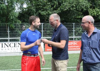 Oranjestraat - Dorpsstraat domineert Straatvoetbal 2018 holterbroek espelo dijkerhoek blauwwit 