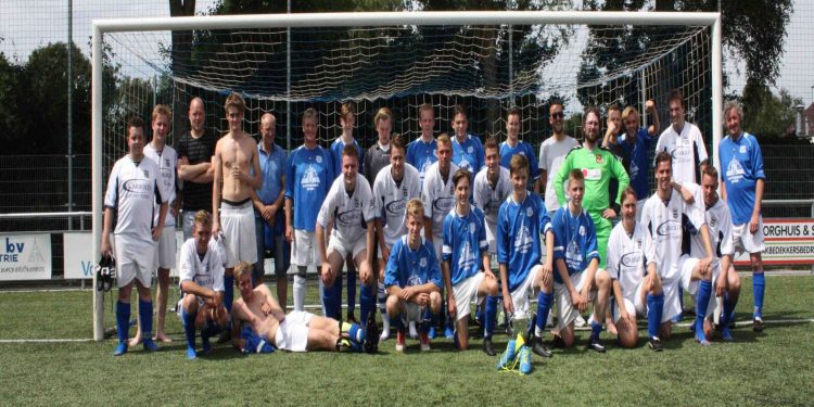 Oranjestraat - Dorpsstraat domineert Straatvoetbal 2018 holterbroek espelo dijkerhoek blauwwit 