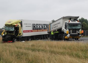 Chaos in Holten en omliggende plaatsen door ongeluk A1 aanrijding 