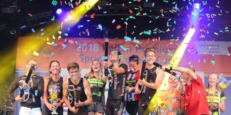 Mark Muller slaat dubbelslag op Olympische afstand triathlon nijkamp muller 