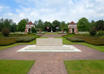Rondleiding Canadese Begraafplaats canadese begraafplaats 