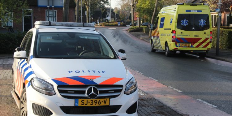 HoltensNieuws.nl Fietsster aangereden op de kruising Larenseweg-Pastoriestraat Fietsster aangereden op de kruising Larenseweg-Pastoriestraat