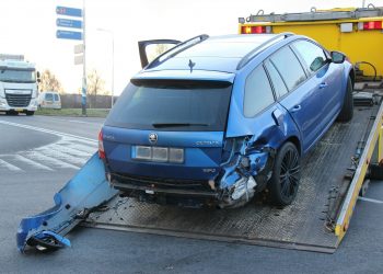 Opnieuw flink ongeval op de kruising afrit A1 en N332 aanrijding 