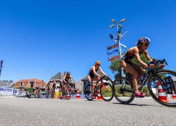Triathlon Holten met Rachel Klamer gewenste winnaar triathlon 