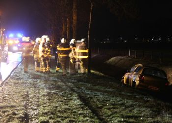 Bestuurder onder invloed valt in slaap na ongeval op Raalterweg politie 