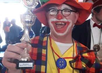 Carnaval voor mensen met een beperking snorrewind fienpreuvers carnaval 
