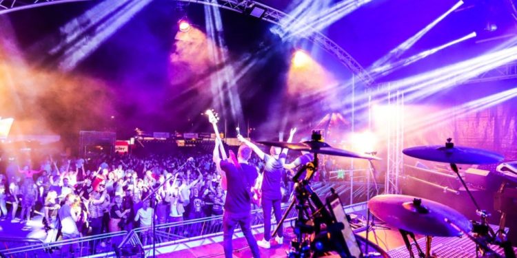 Triathlon Holten nog sfeervoller door festival setting triathlon smidsbelt 