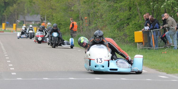 27e Klassiekerrace op Koningsdag mac 