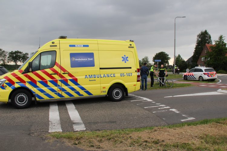 Wielrenner gewond bij ongeval Deventerweg 