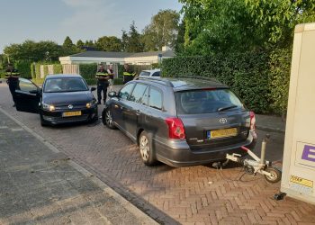 Ongeval met twee auto's op De Kol 