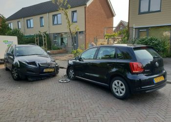 Ongeval met twee auto's op De Kol 