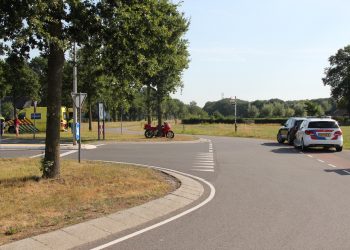 Motorrijder verliest de macht over het stuur en raakte gewond 