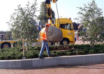 Dikke Steen op eindbestemming gemeente 