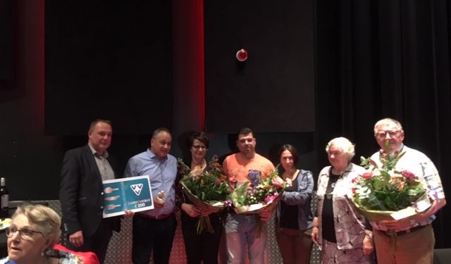 Terechte winnaar Beste Buur Bokaal Rijssen-Holten kulturhus 