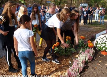 Herdenking Stevensmonument Haarlerweg dondertman 