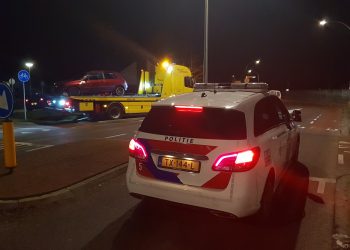 Bestuurder verliest de macht over het stuur 
