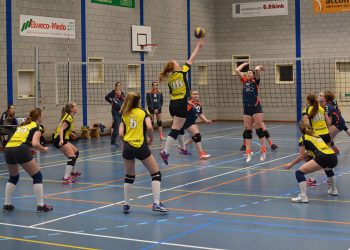 Mintonette dames 1 goed van start in derde klasse mintonette corona 