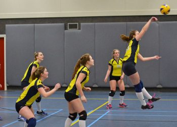 Mintonette dames 1 goed van start in derde klasse mintonette corona 