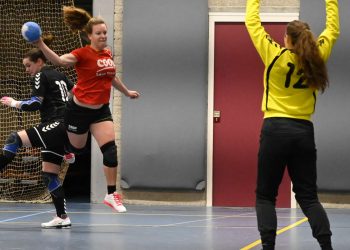 Handbaldames dames 1 starten competitie met zege hv holten 