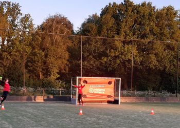 Handbaldames dames 1 starten competitie met zege hv holten 