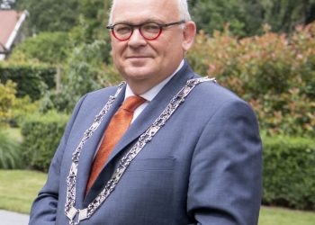‘De barg’ zoekt mooie projecten, en stichting Samen goede bestuurders..... sallandse heuvelrug corona 