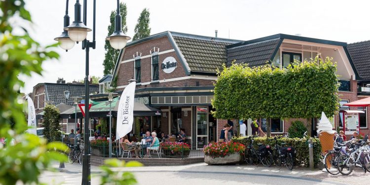 Ons restaurant is een stuk groter geworden, maar niet minder gezellig de biester 