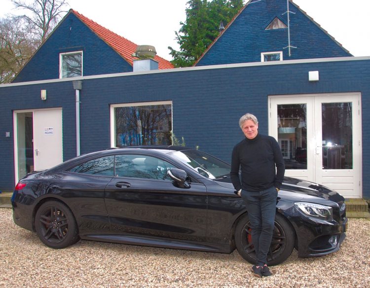 Gevoelsmens Edwin van Hoevelaak volgt louter zijn hart espelo corona 