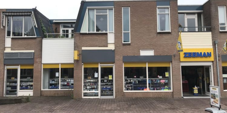 Zeeman blijft maand langer open dan eerder gemeld zeemen smidsbelt 