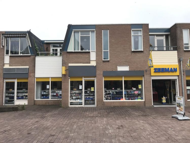 Zeeman blijft maand langer open dan eerder gemeld zeemen smidsbelt 